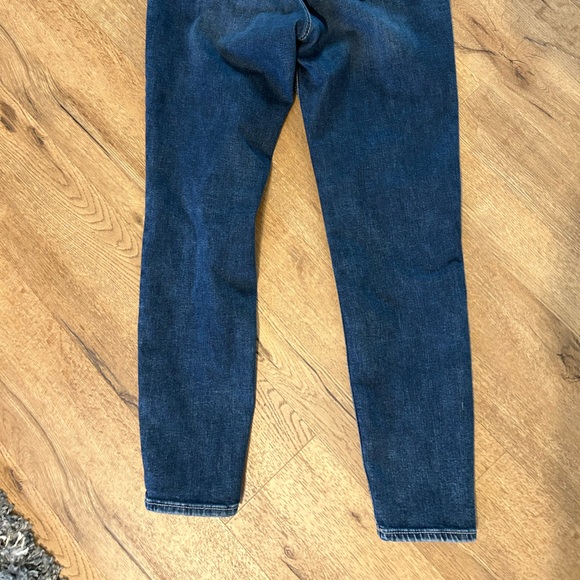 Silver Jeans Company women’s Elysse Skinny 27”x 27” - Picture 8 of 8